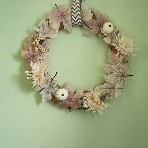 Handmade Floral Wreath Artificial Fall Door Wall Decoration Chrysanthemum
